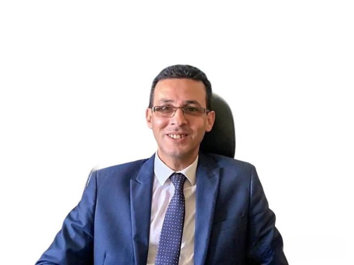 الأستاذ / فرج عبد الرحمن